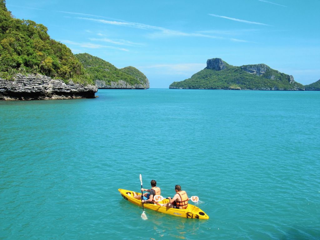 Angtong national marine Park
