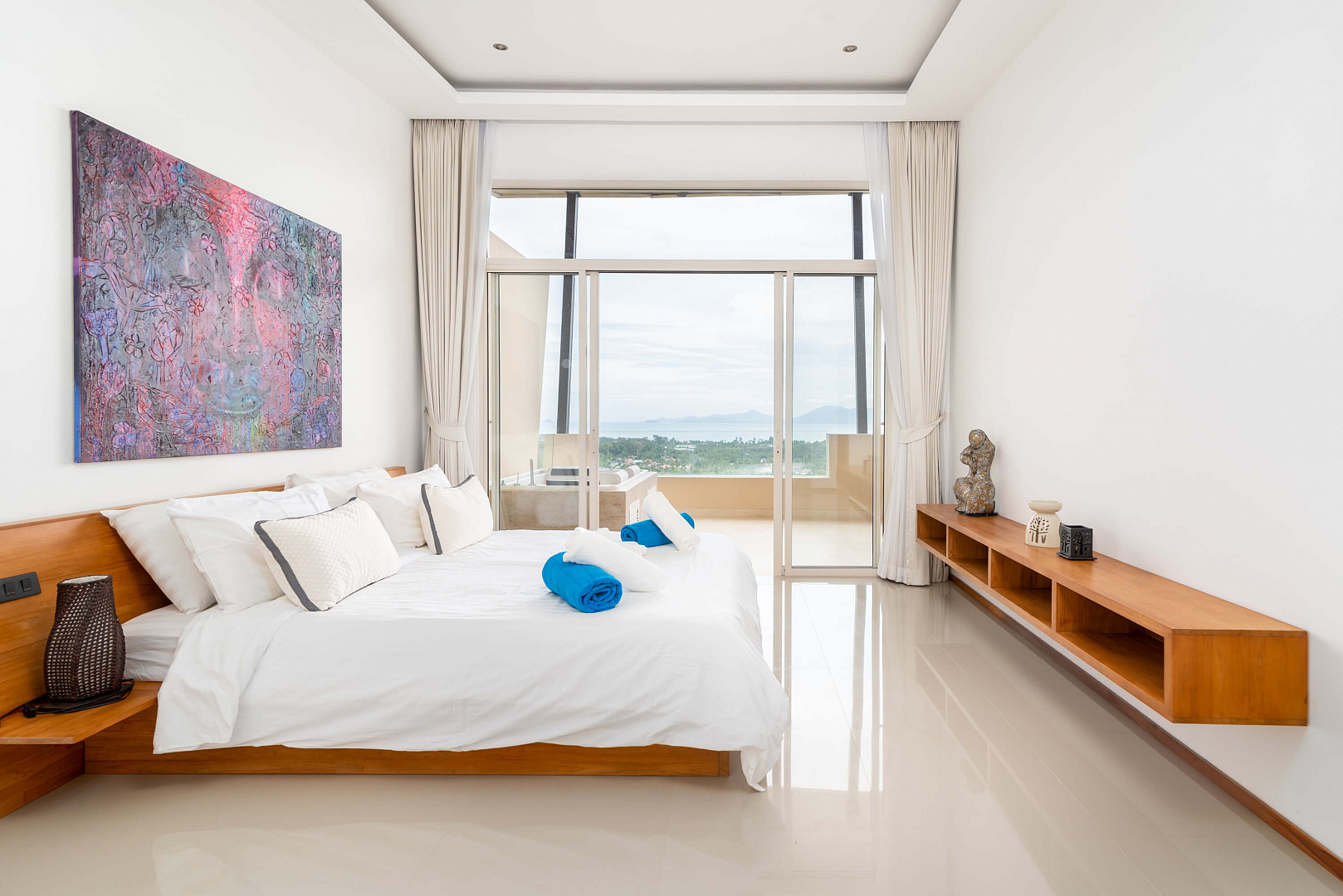 VILS-0077: Stylish 1-bedroom sea view penthouse with panoramic terrace in Maenam