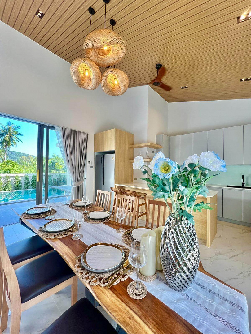 VILS-0051 - Ready to move in 3-Bedroom single-storey villa with private pool and parking10 minutes to the beach Maenam