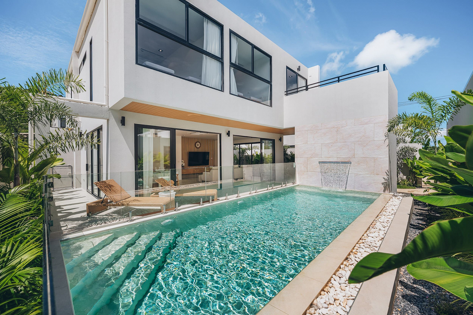 VILS-0073:Fully-fitted 3-bedroom villa with private pool and garden in Bo Phut, Samiu