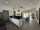 VILS-0057 - Ready-to-move 3-bedroom villa with private pool and garden on spacious 500 sqm plot in Lamai